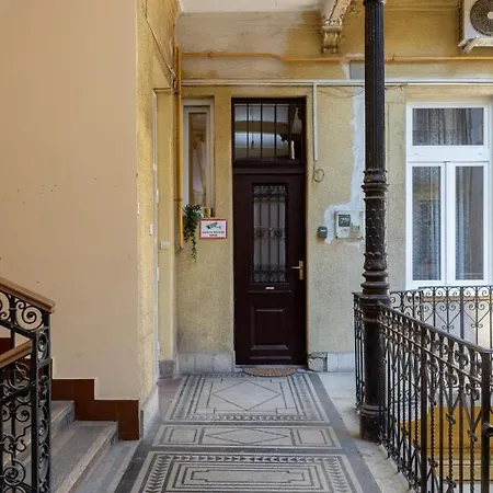 Apartment Bien