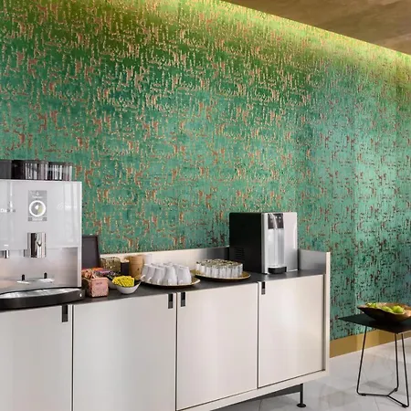מלון דירות Emerald Downtown Luxury By Continental Group 2*