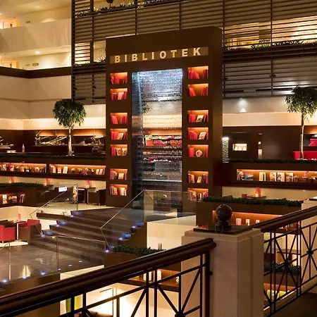 Sofitel Chain Bridge