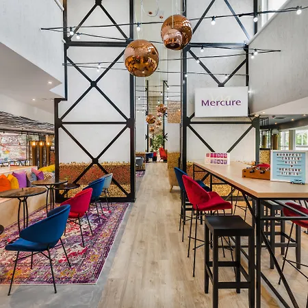 Mercure Castle Hill Отель