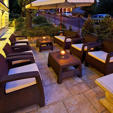 Gold Hotel 4*