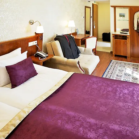 Hotel Gold