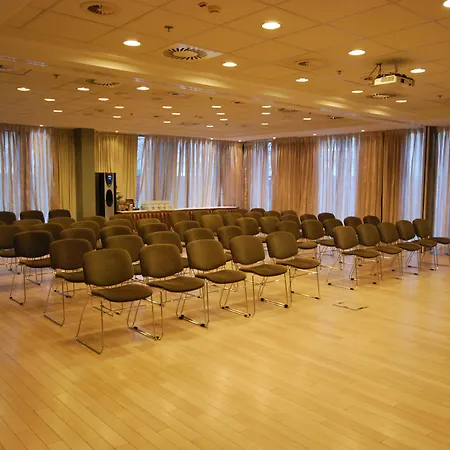מלון Lion's Garden