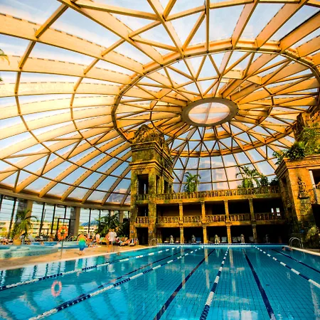 Aquaworld Resort 4*