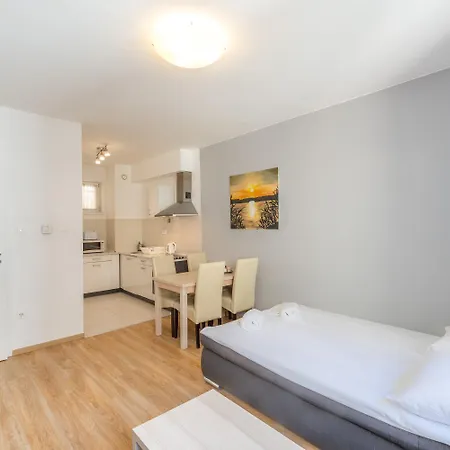 Corvin Plaza & Lejlighedshotel Budapest