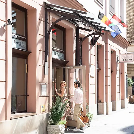 Отель Three Corners Art