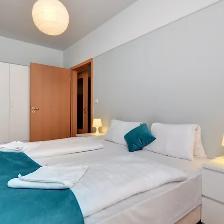 Agape Aparthotel 2*