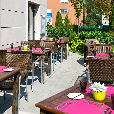Achat Hotel 4*