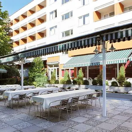 Ξενοδοχείο Ibis Citysouth 3*