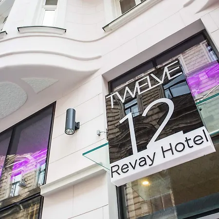 12 Revay فندق بودابست