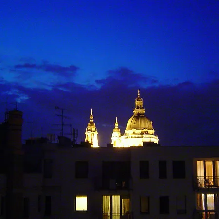 Trendy Deluxe Apartmanhotel Budapest
