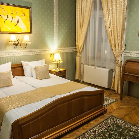 Cotton House Hotel 4*