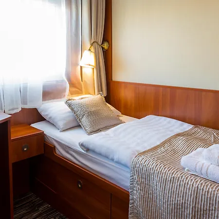 Grand Jules - Boat Budapest