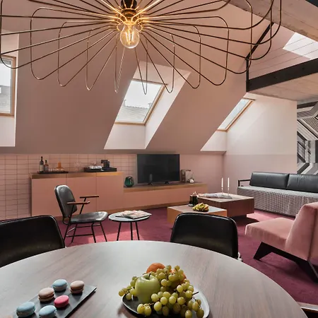 Stories Boutique Hotel 4*