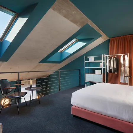 Stories Boutique Hotel 4*