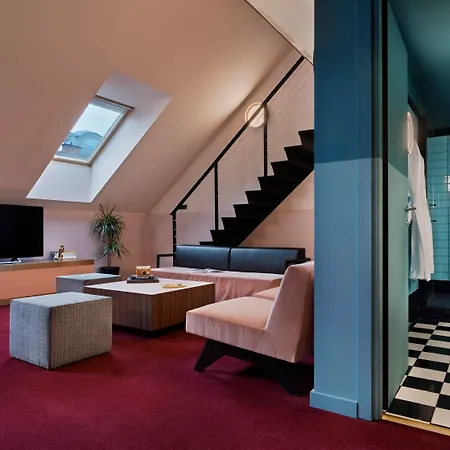 Stories Boutique Hotel 4*