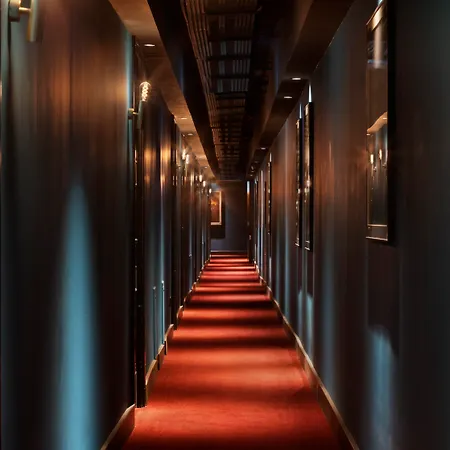 Hotel Stories Boutique 4*