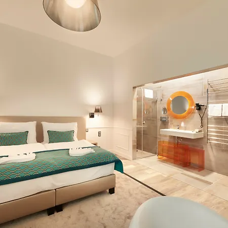 Boutique Hotel 4*