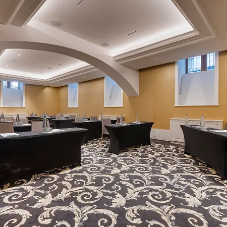 Hotel áurea Ana Palace By Eurostars Company Budapest