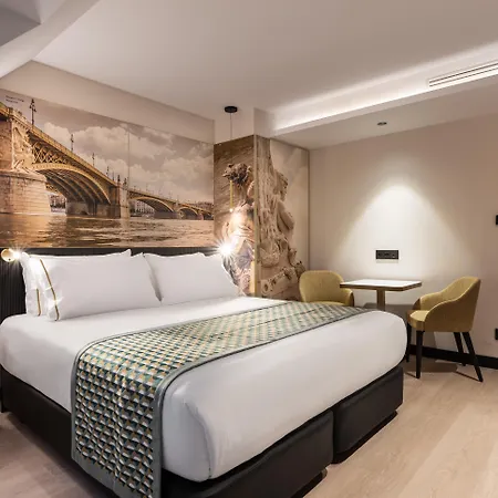 Eurostars Ambassador Hotel 4*