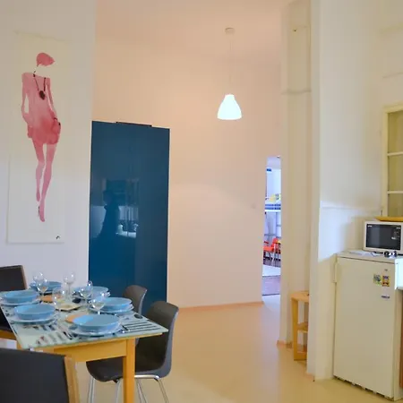 Lola Citycenter Budapest