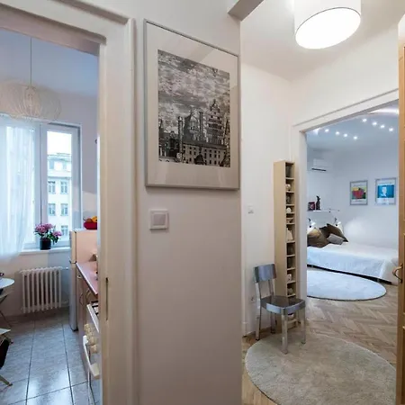 Gorgeous Flat Right Near The Center Apartment Budapest