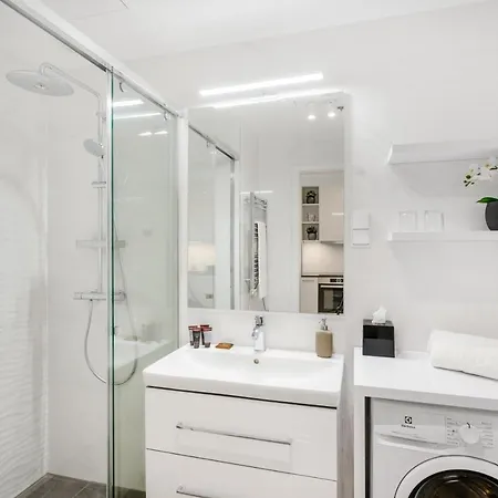 Emerald Downtown Luxury By Continental Group 2* Budapest