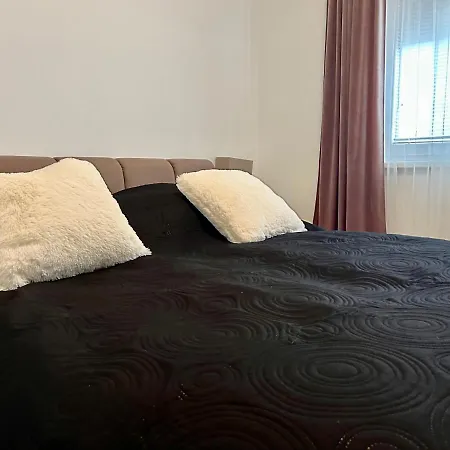Diamond - 3 Bedroom, Luxurious In The Heart Of The Apartment Budapest