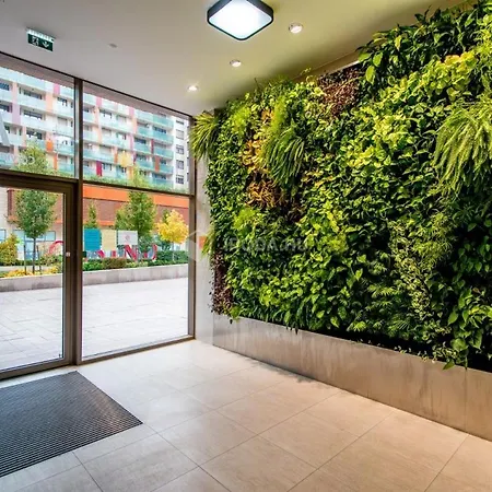 Diamond - 3 Bedroom, Luxurious In The Heart Of The