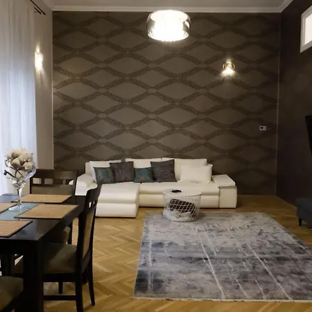 Premium By Hi5 - Lendvay Palace *