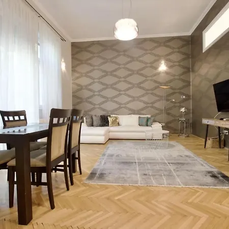 Premium By Hi5 - Lendvay Palace Budapest