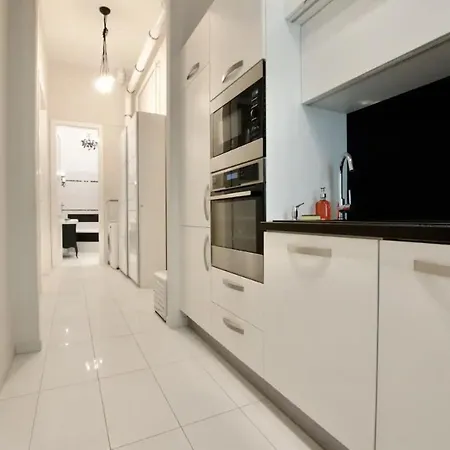 Premium By Hi5 - Lendvay Palace * Budapest