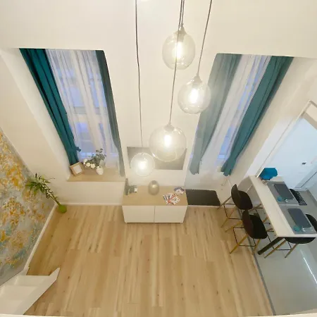 Goldart Design In The Heart Of Budapest