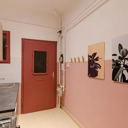 Studio Next To Kiraly Street Kd11 Budapest
