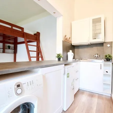 Standard By Hi5 - Nyugati Square Budapest