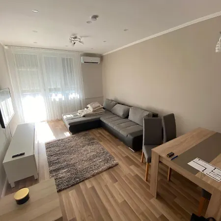 M3 Zuglo Apartment Budapest