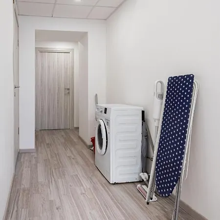 King Seventeen Homes Apartment Budapest