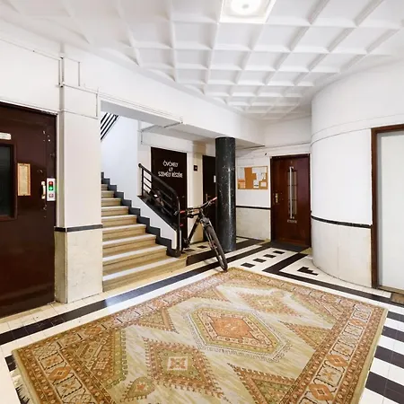 Hotell Stylish Homes Downtown Buda *