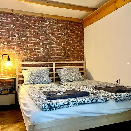 With Free Parking Apartment