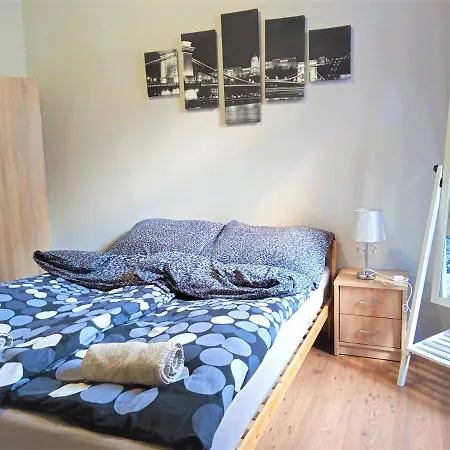 Aparthotel Aurora