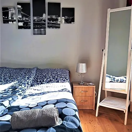 Aparthotel Aurora