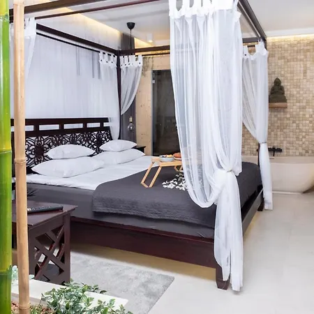 Elisabeth Downtown Apartman *