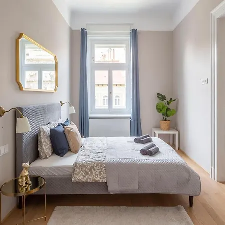 Luxury Elizabeth Next To The New York Café Apartamento Budapest