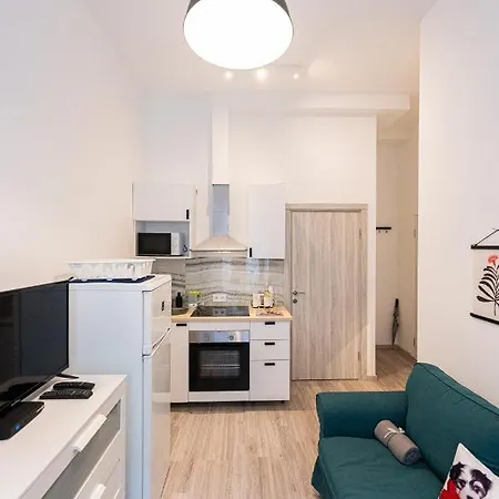 King Seventeen Homes Daire *