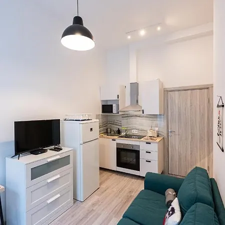 King Seventeen Homes Budapest