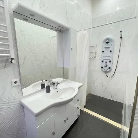 Апартаменты Deluxe Sapphire Residency - 4 Bedrooms