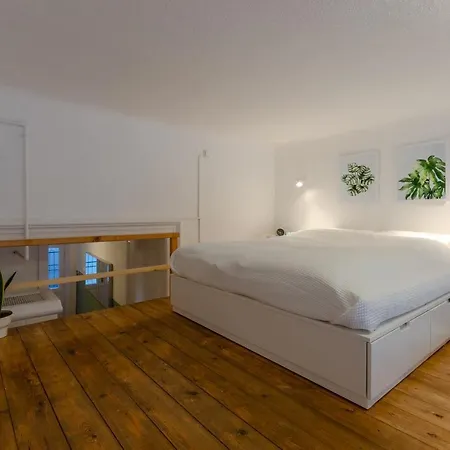 Apartment Cosy In District.
