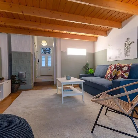 Apartment Cosy In District. Budapest