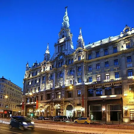 Апартаменты Hi-bp Elizabeth In The Heart Of