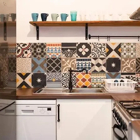 Apartment Vivid Downtown Close To Kalvin Ter *
